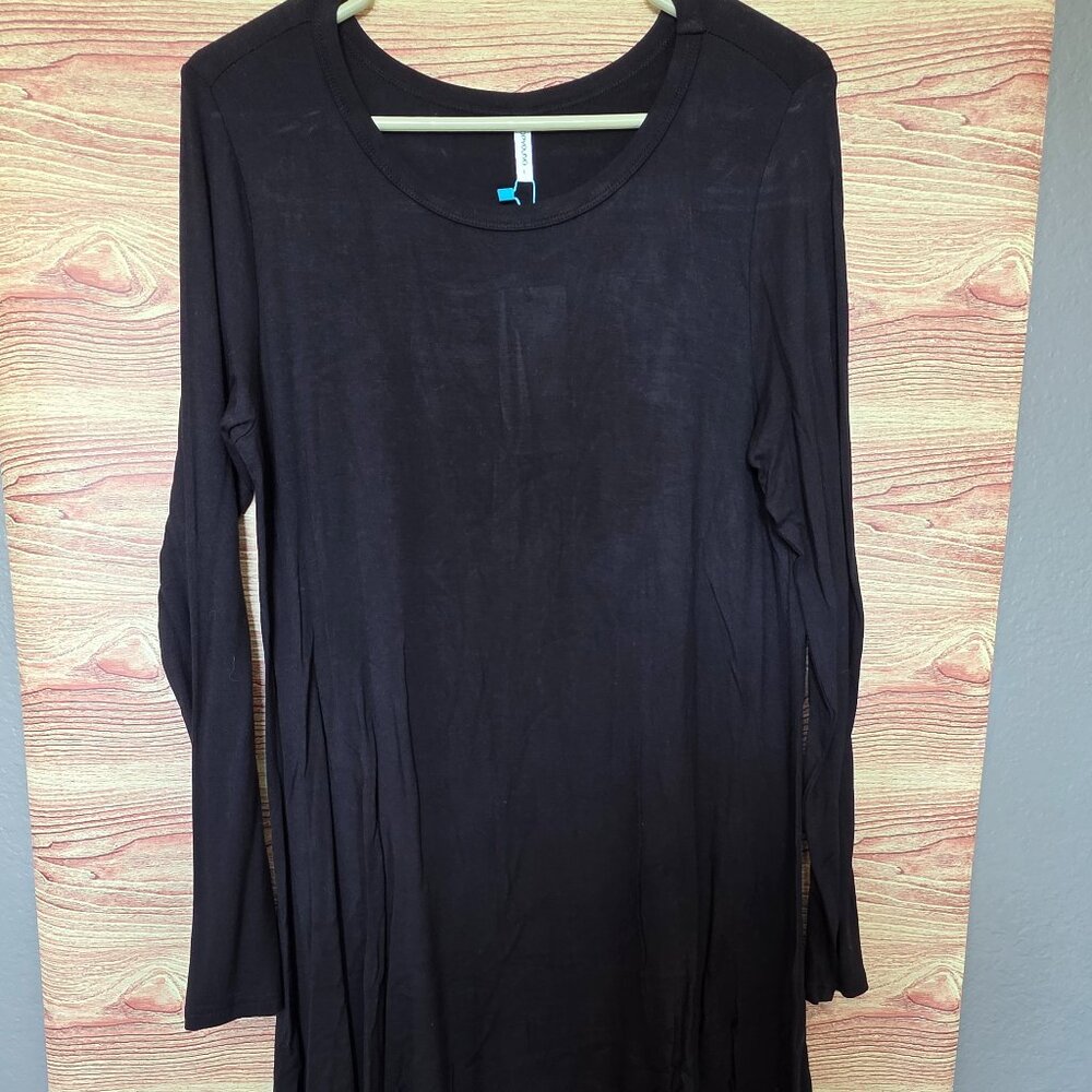 POPYOUNG Black Long-Sleeve Swing Tunic Top – Size L